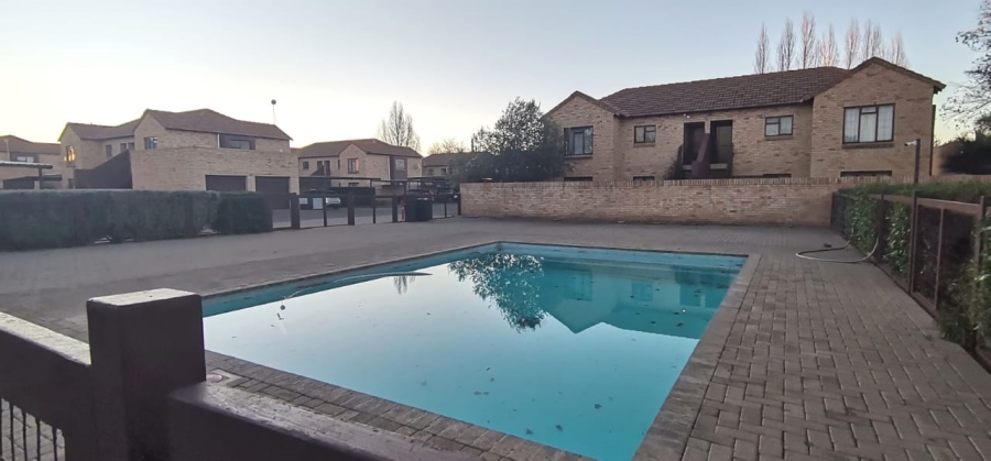 2 Bedroom Property for Sale in Wilgehof Free State